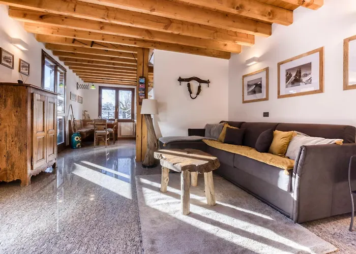 La Chouette - Intimate 2 Bedroom Demi-chalet Ideally Located شاليه شامونكس