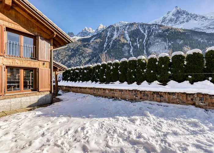 شاليه La Chouette - Intimate 2 Bedroom Demi-chalet Ideally Located *